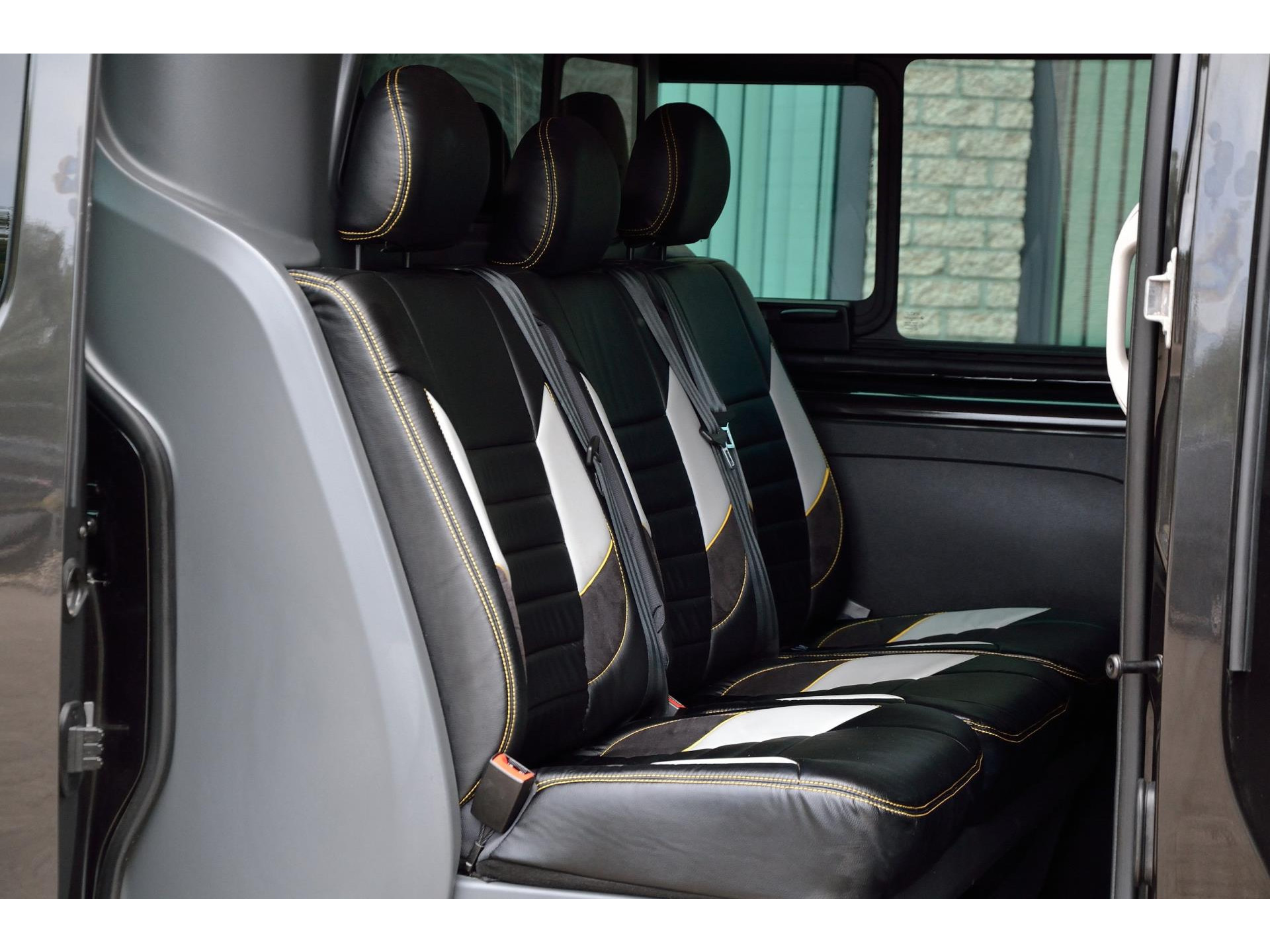 Renault Trafic 1.6 dCi T29 L2H1 DC Formula Edition | Leer | Dubbele schuifdeur