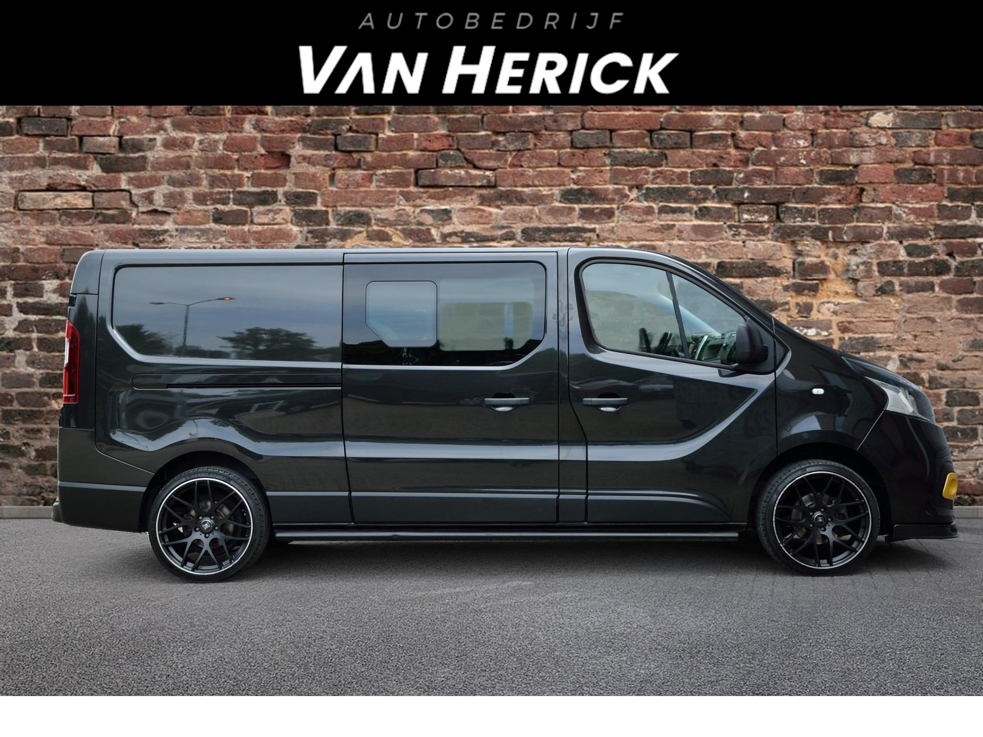 Renault Trafic 1.6 dCi T29 L2H1 DC Formula Edition | Leer | Dubbele schuifdeur