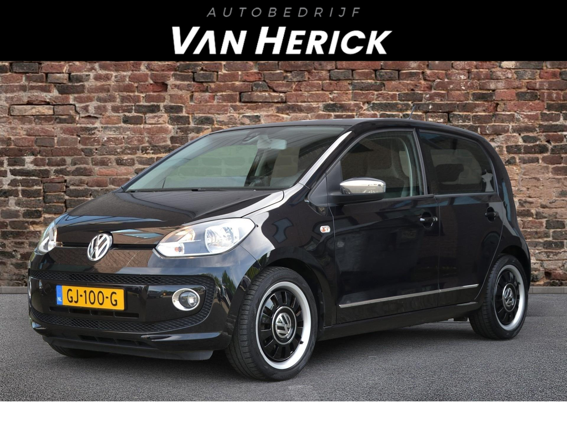 Volkswagen up! 1.0 high up! BlueMotion 5-Deurs | Airco | Navi | Cruise | Parkeersensoren voor € 7.995,-