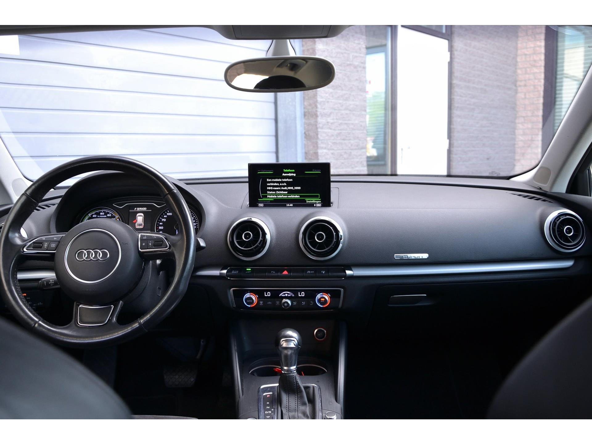 Audi A3 Sportback 1.4 e-tron S-line Pro Line plus Automaat | LED | Nette staat
