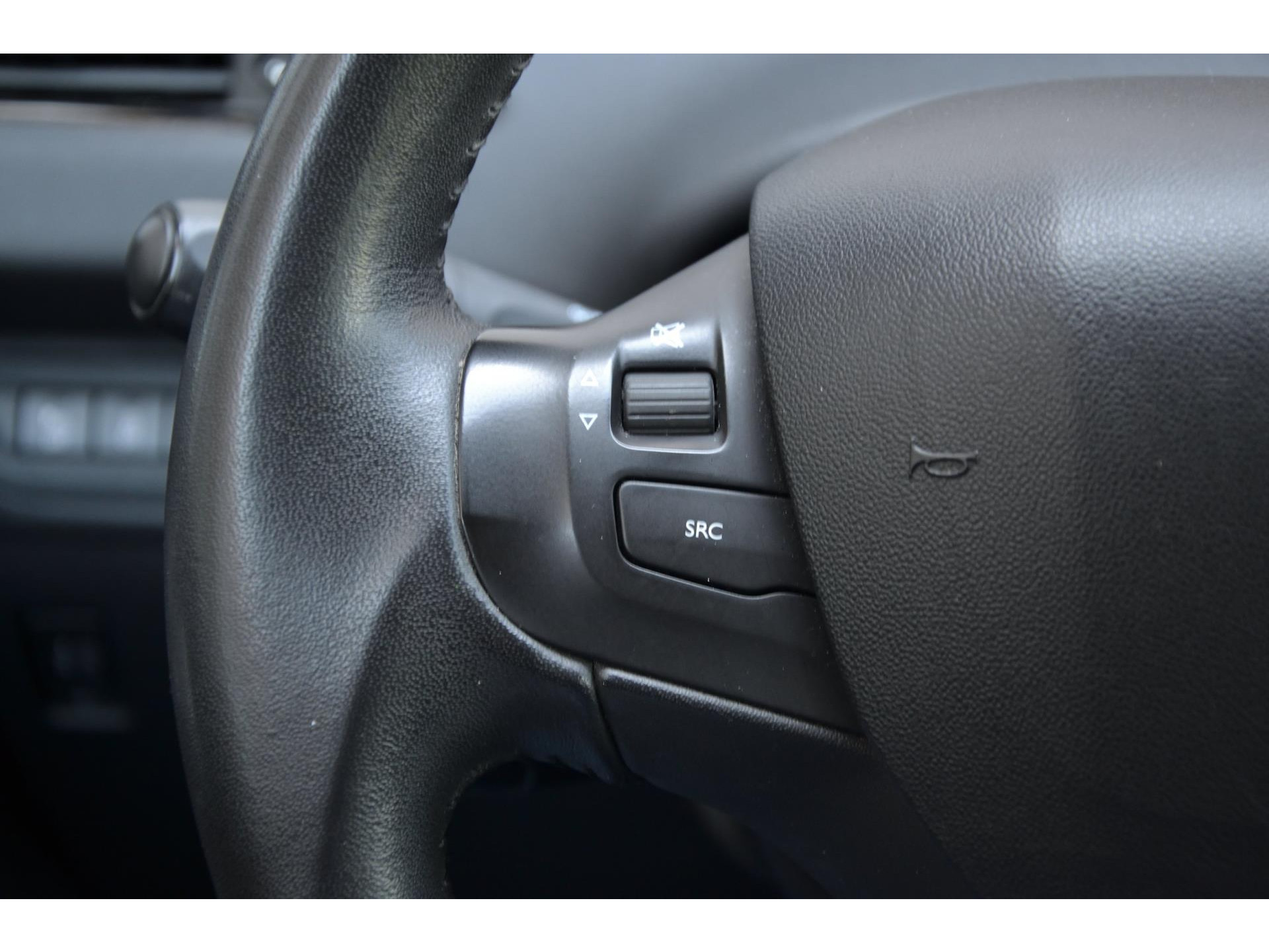Peugeot 208 1.2 PureTech Urban Soul 5-Deurs | Cruise | Airco | Trekhaak