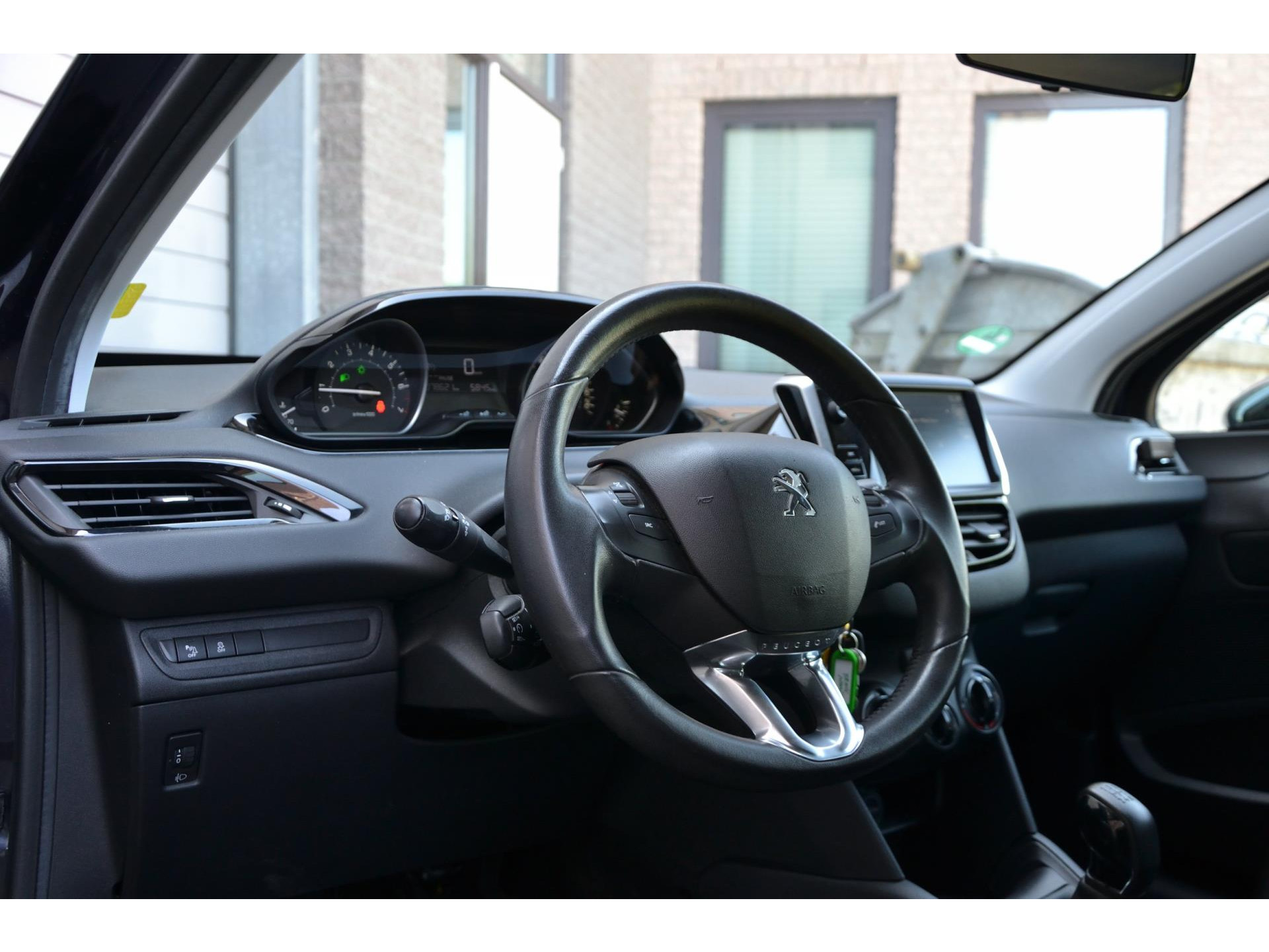Peugeot 208 1.2 PureTech Urban Soul 5-Deurs | Cruise | Airco | Trekhaak