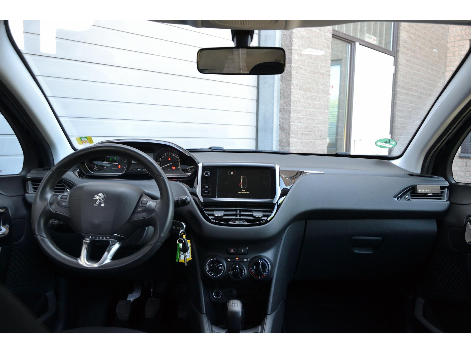 Peugeot 208 1.2 PureTech Urban Soul 5-Deurs | Cruise | Airco | Trekhaak