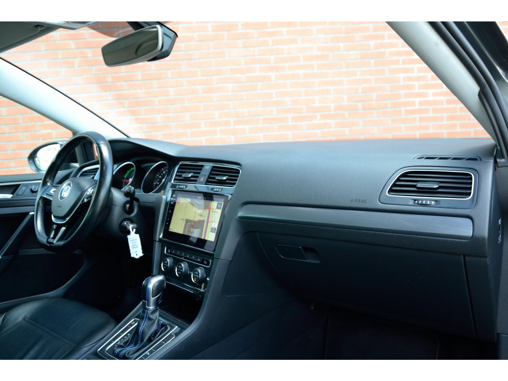 Volkswagen e-Golf E-Golf | Leder | ACC | Stoelverwarming