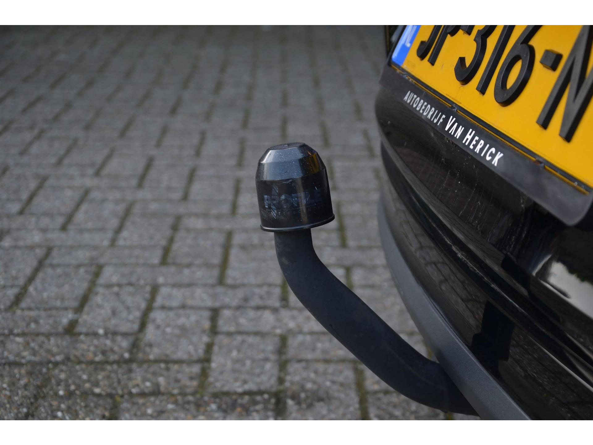Volkswagen Polo 1.0 BlueMotion 5-Deurs | ACC | Carplay | Trekhaak | PDC voor € 9.445,-