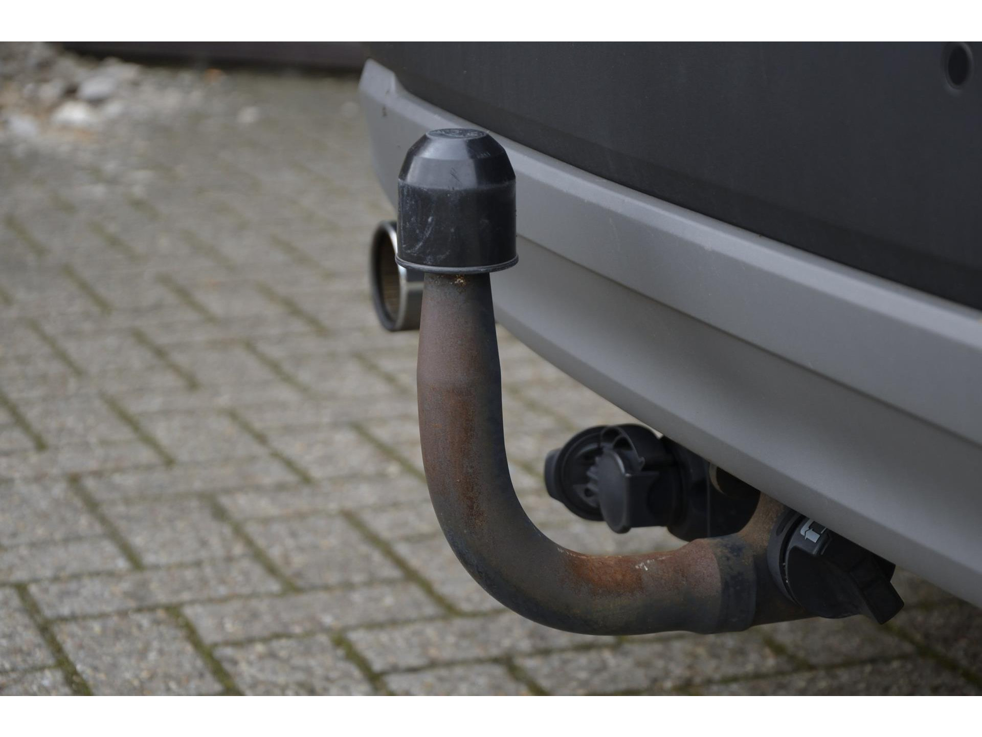 BMW X1 SDrive18i Executive |Navigatie| Trekhaak | Achteruitrijcamera