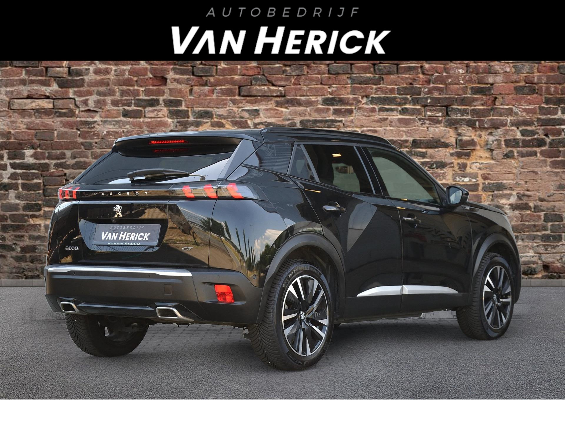 Peugeot 2008 1.2 PureTech GT Pack 155 PK Automaat | ACC | Keyless | Stoelverwarming | Navi voor € 20.745,-