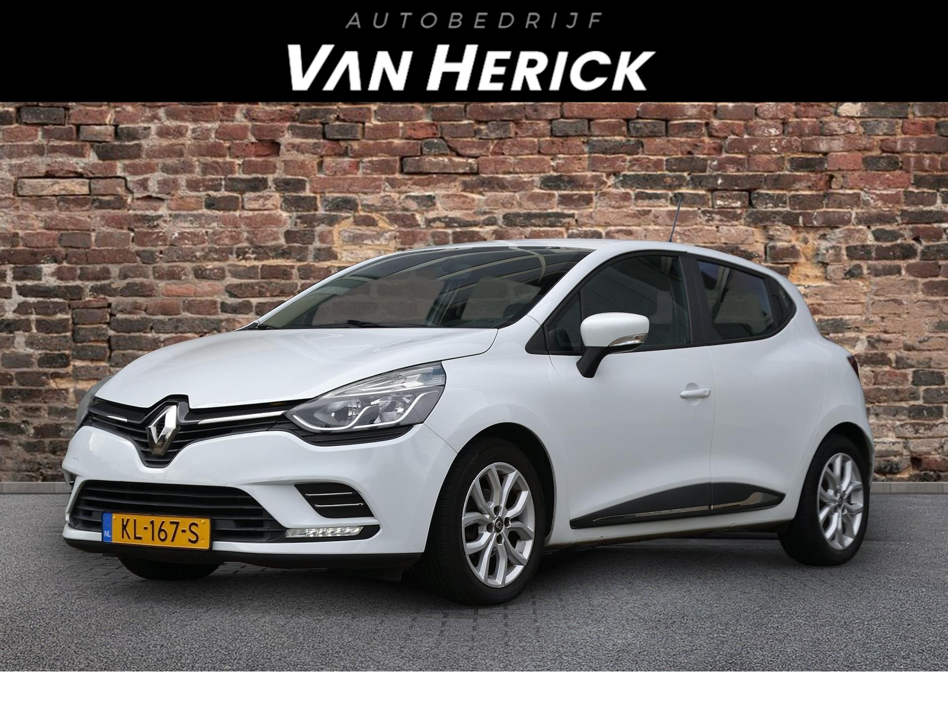 Renault Clio 1.2 TCe Zen Automaat | Navigatie | Cruise Control | Climate Control voor € 12.445,-