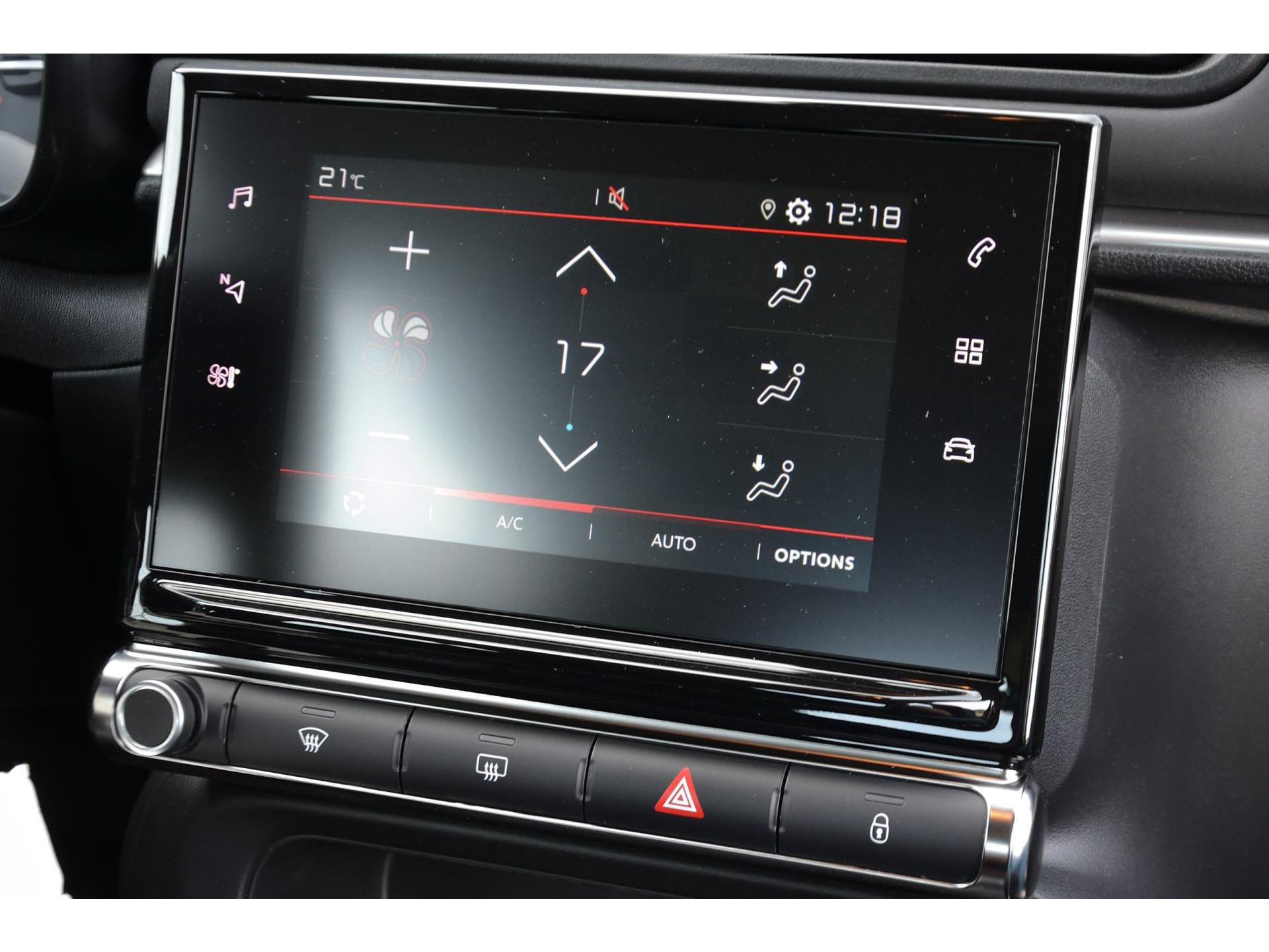 Citroën C3 1.2 PureTech C-Series 110PK | Clima | App Connect | Cruise control