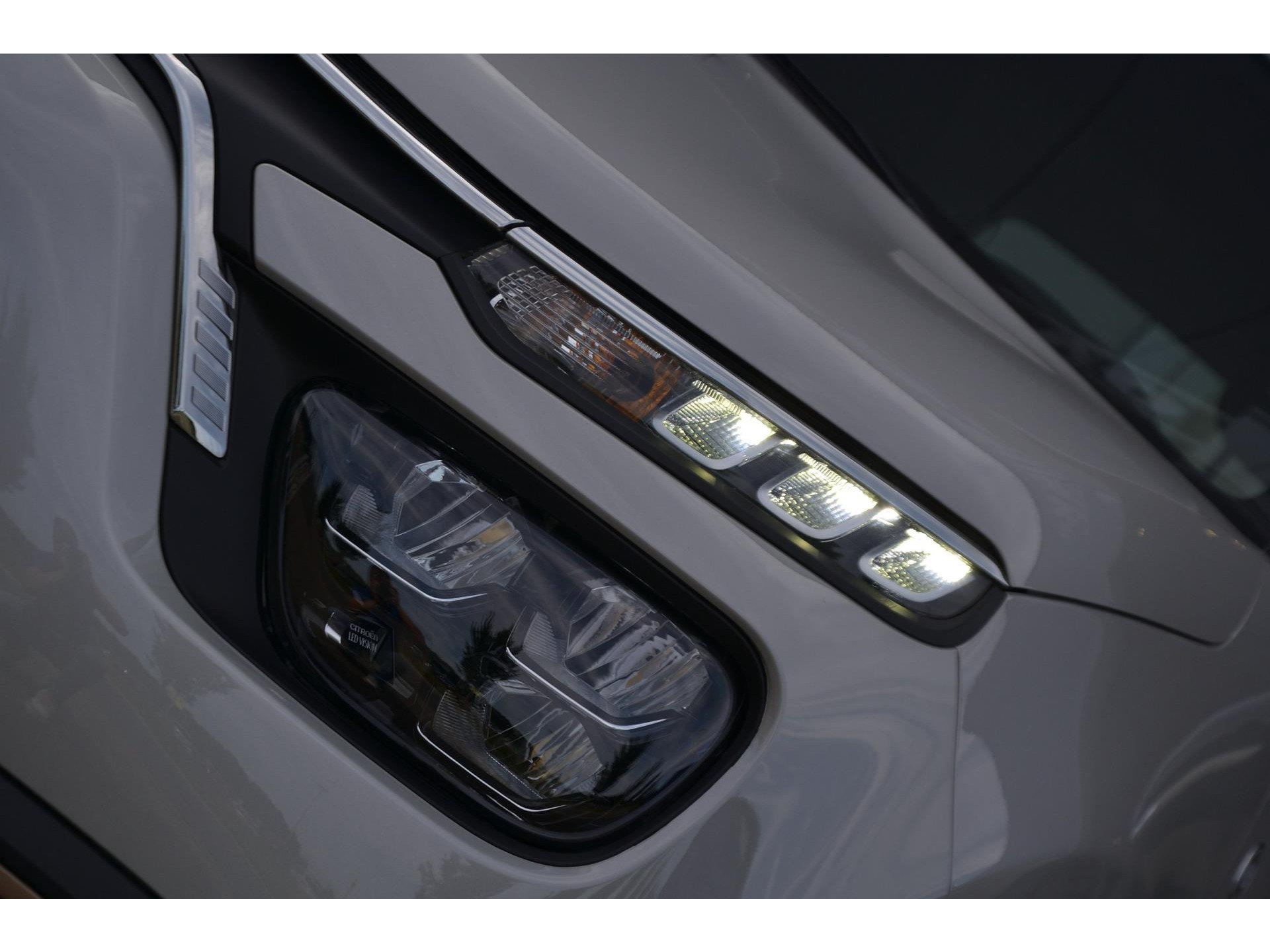 Citroën C3 1.2 PureTech C-Series 110PK | Clima | App Connect | Cruise control