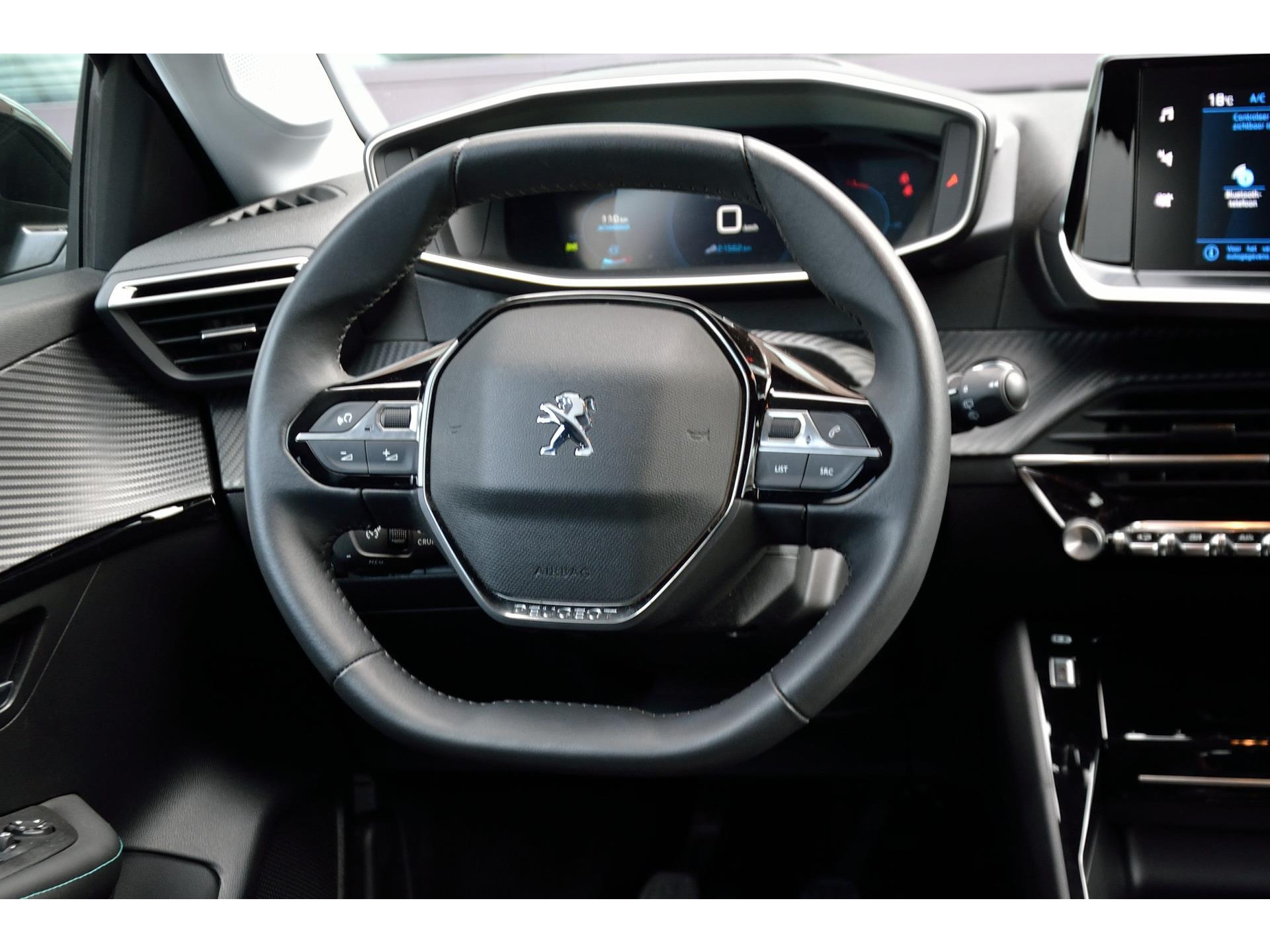 Peugeot 208 1.2 PureTech Allure Pack | ACC | Keyless | Stoelverwarming | 360 camera