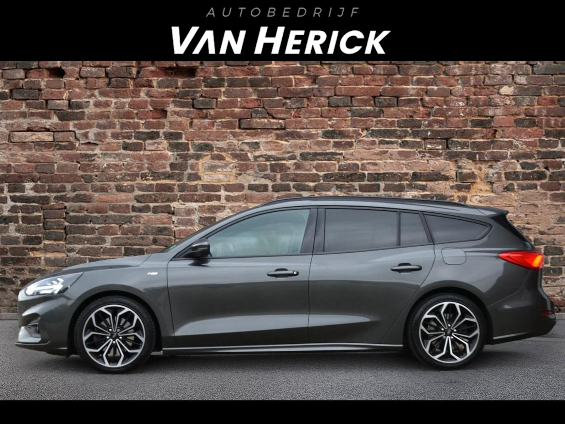 Ford FOCUS Wagon 1.0 EcoBoost ST Line 125PK | Cruise | Winterpakket | Nette staat voor € 15.745,-