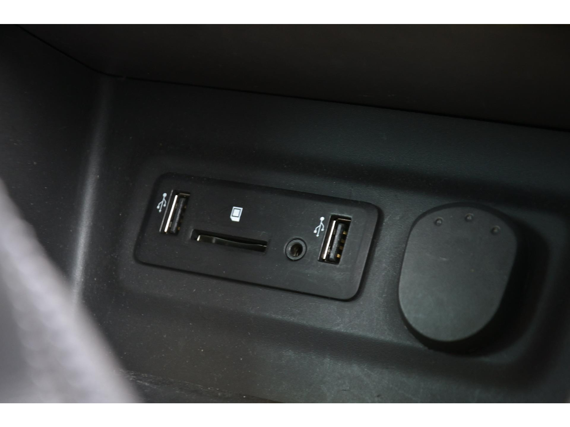 Renault Mégane Estate 1.2 TCe Bose | Cruise | Trekhaak | Camera