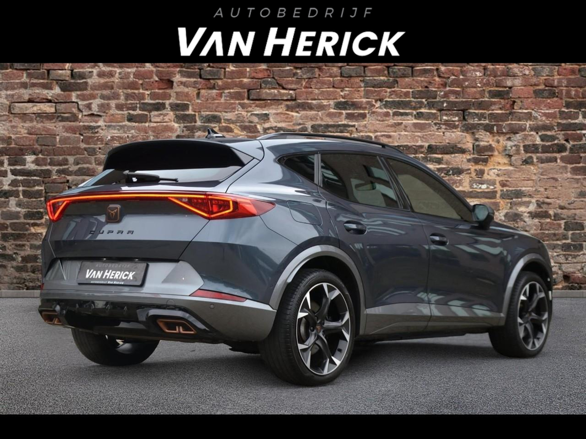 CUPRA Formentor 1.4 e-Hybrid VZ 245PK Priority | 360 camera | Sportstoelen | Winterpakket voor € 25.945,-