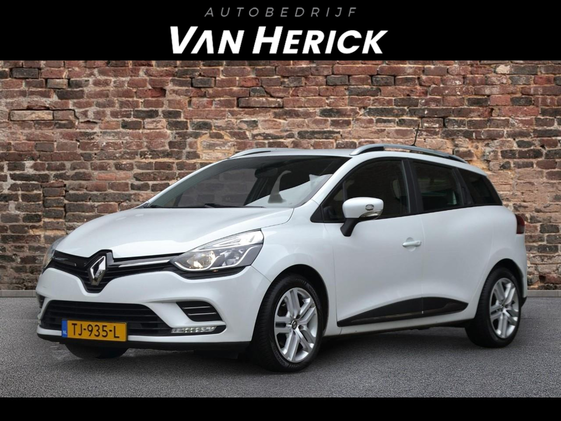 Renault Clio Estate 0.9 TCe Zen | Cruise | Nette staat voor € 8.745,-