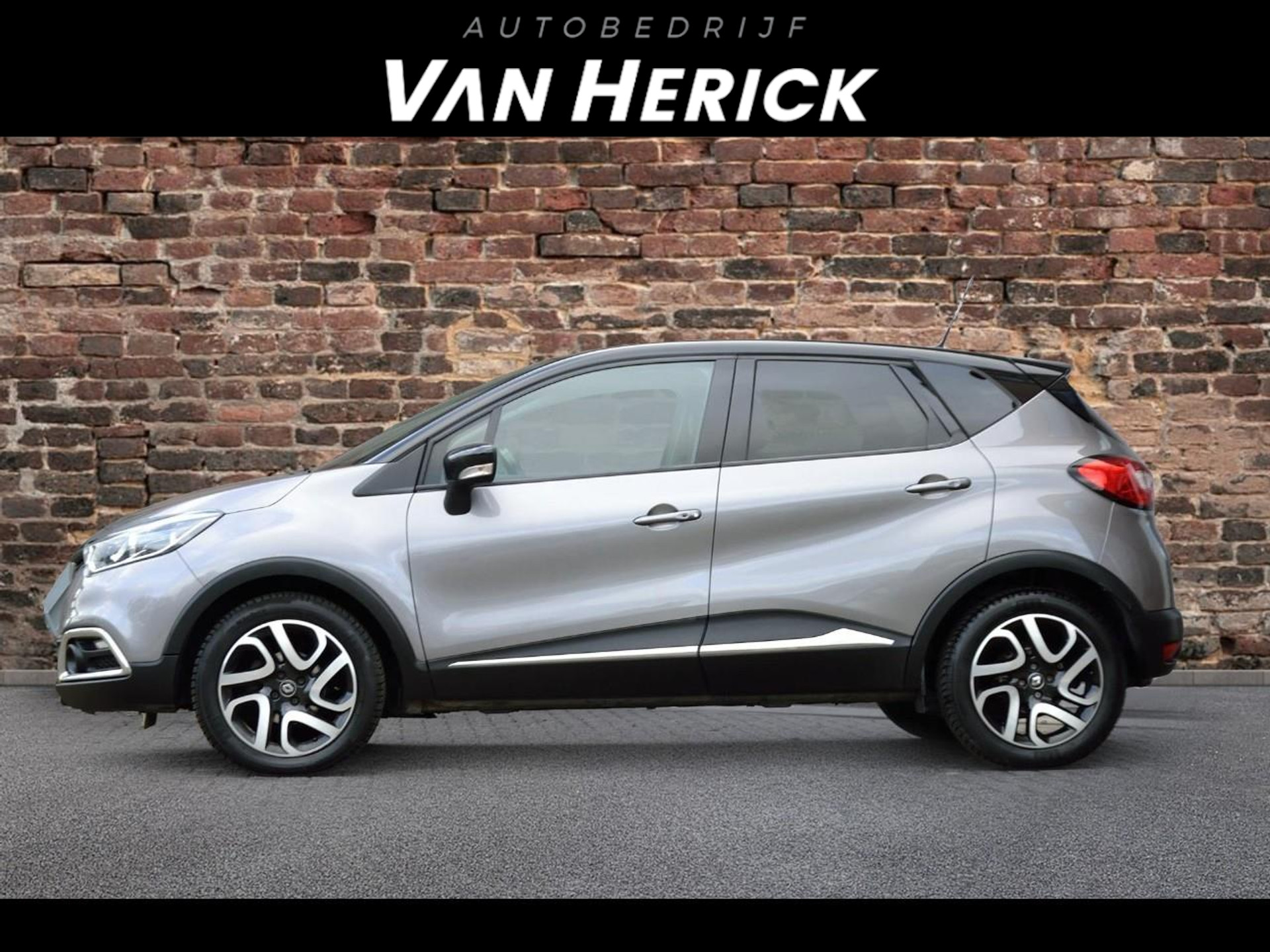 Renault Captur 0.9 TCe Dynamique | R-link | Clima | Keyless voor € 9.445,-