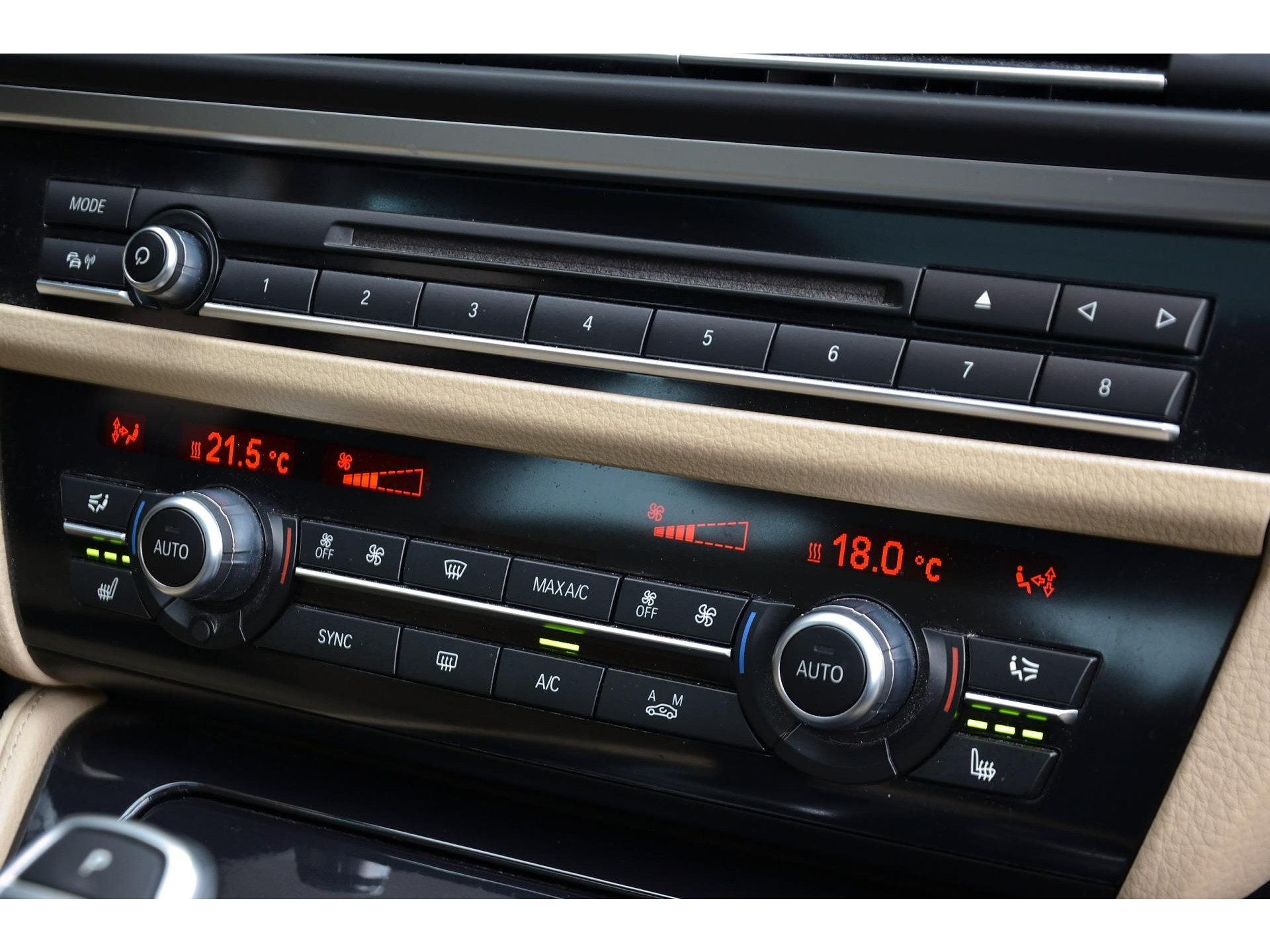BMW 5 Serie 528i M Sport Edition High Executive | Panorama Dak | Leer | Memory | Stoelverwarming