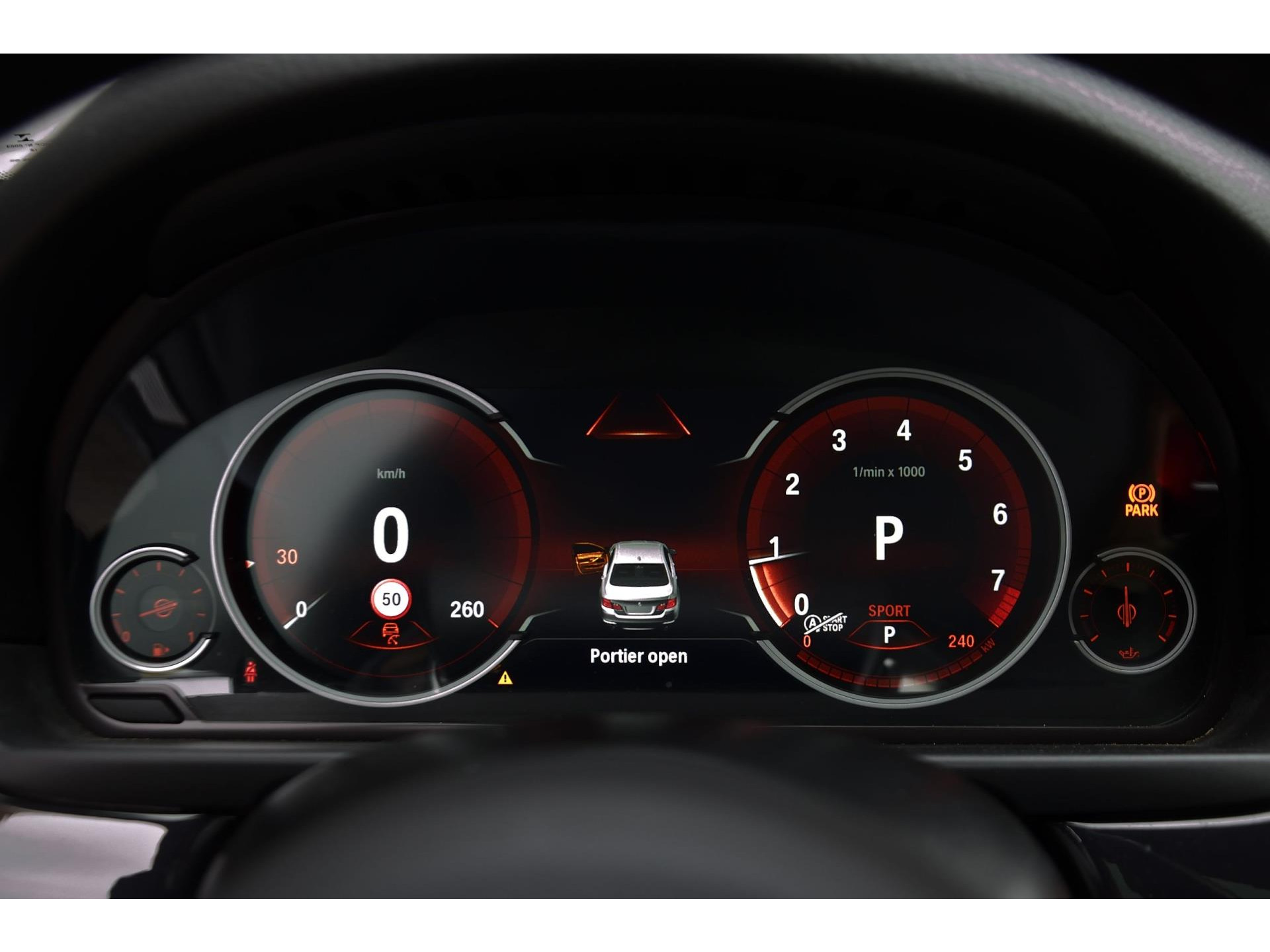 BMW 5 Serie 528i M Sport Edition High Executive | Panorama Dak | Leer | Memory | Stoelverwarming
