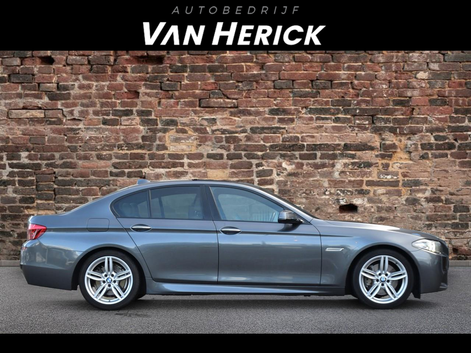 BMW 5 Serie 528i M Sport Edition High Executive | Panorama Dak | Leer | Memory | Stoelverwarming
