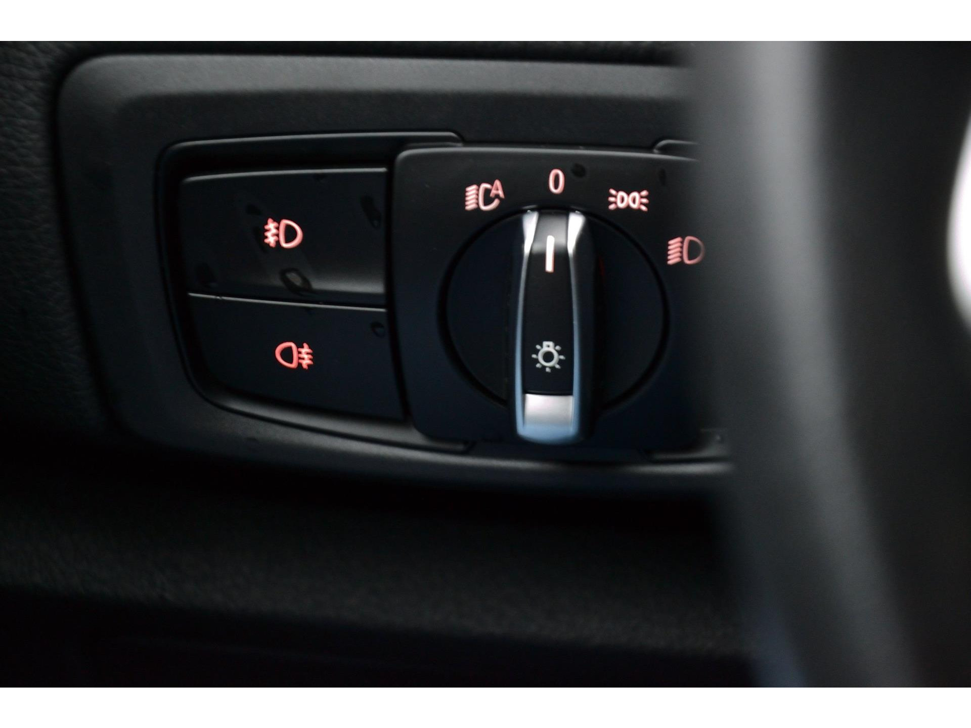 BMW 2 Serie Active Tourer 218i Executive Edition | Camera | Cruise | Nette staat