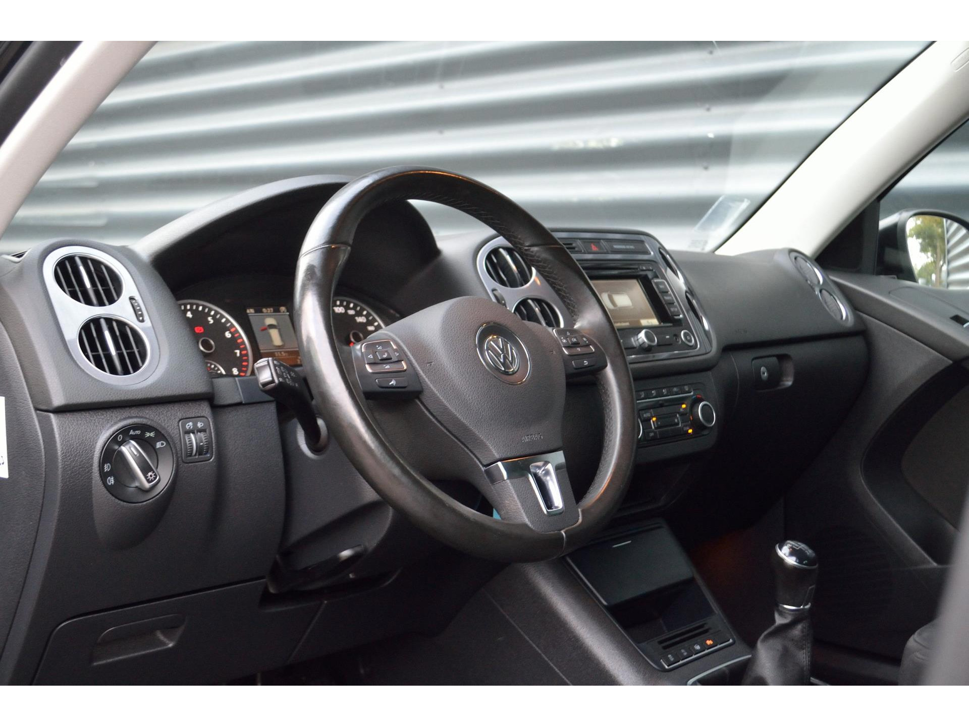 Volkswagen Tiguan 1.4 TSI Sport&Style | Navi | Cruise | NAP | Nette Staat